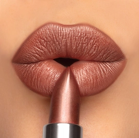 Diva Cr??me | A Frosted Rich Bronze with Gold Shimmer Lipstick